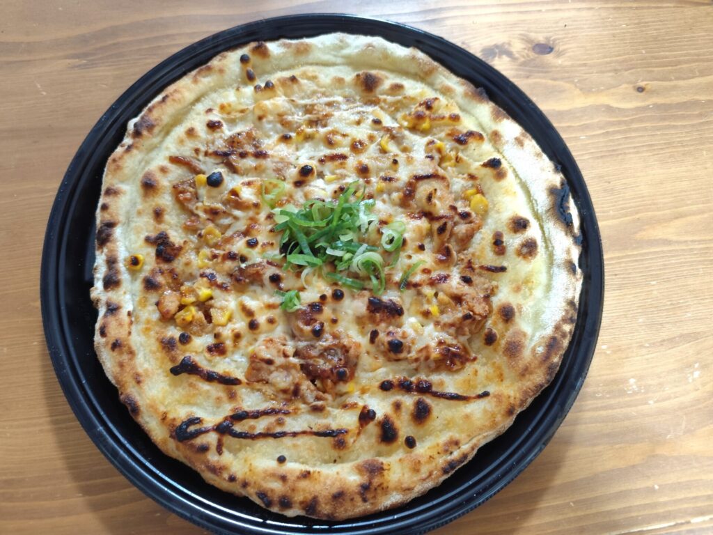 ベルク　照り焼きチキンピッツァ