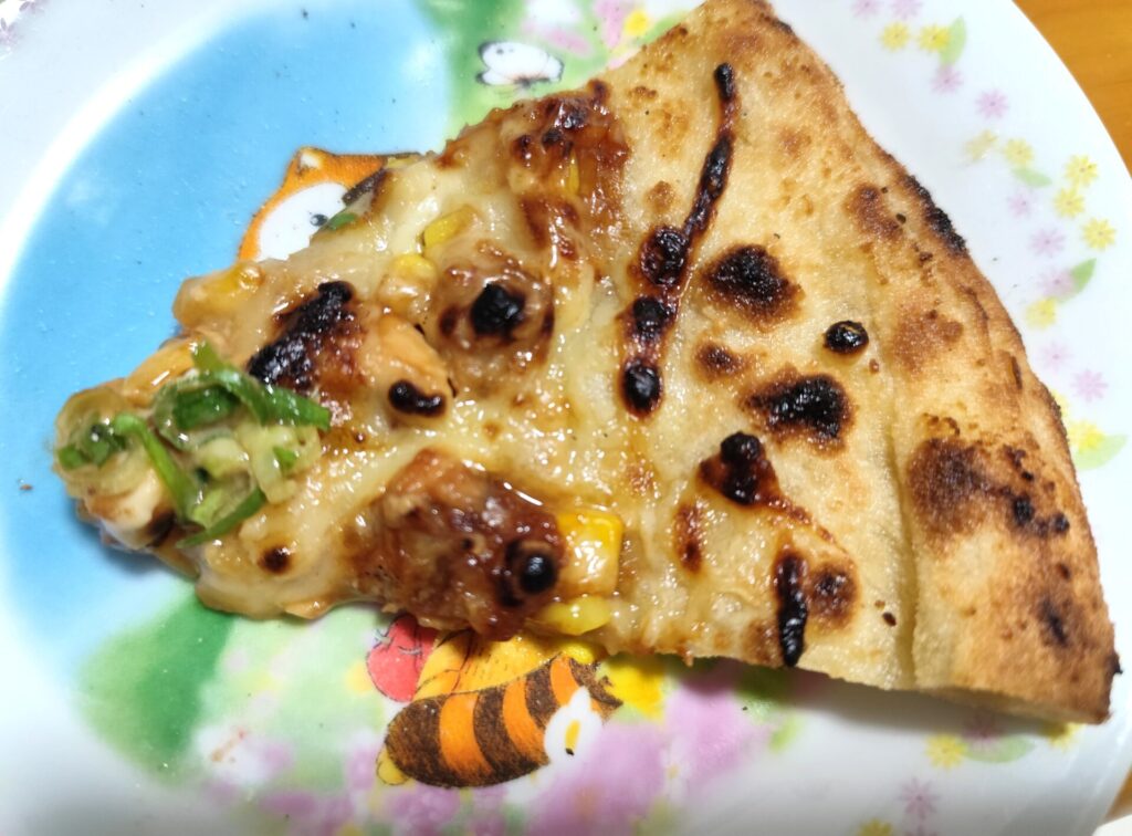 ベルク　照り焼きチキンピッツァ