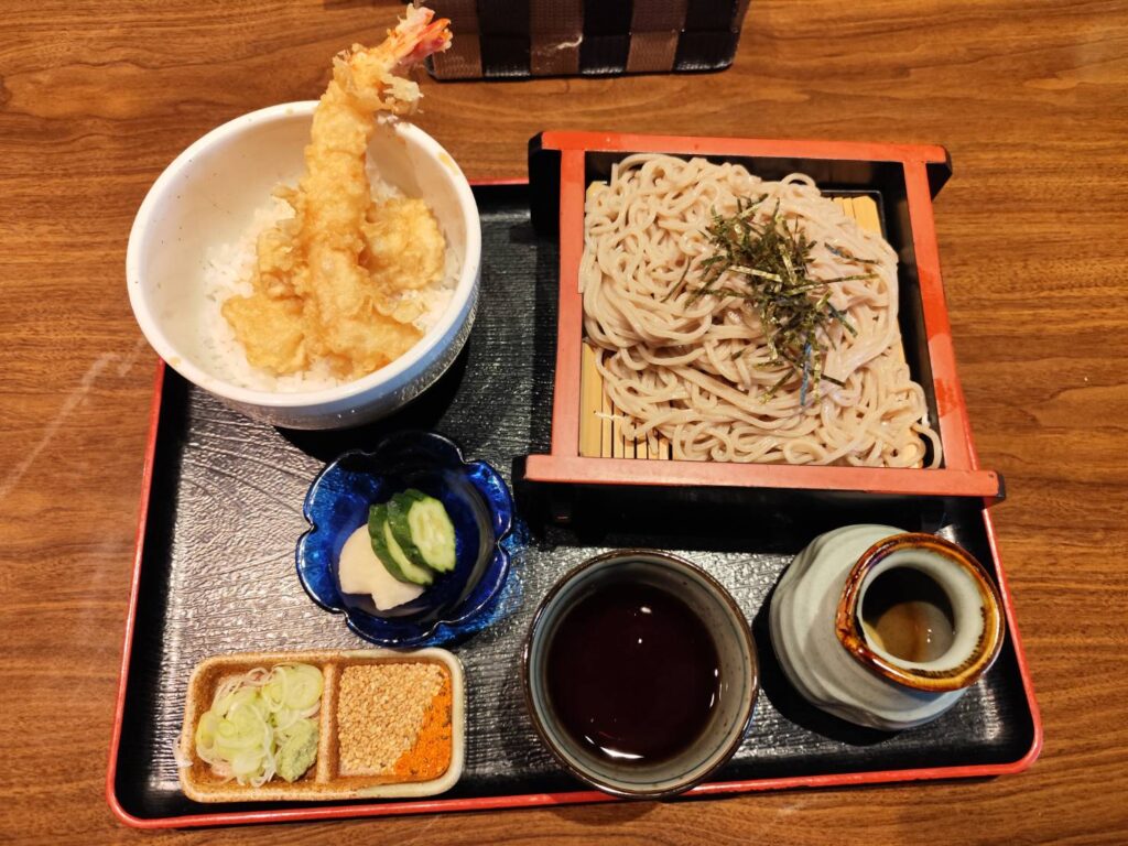 味叶の天丼とそば