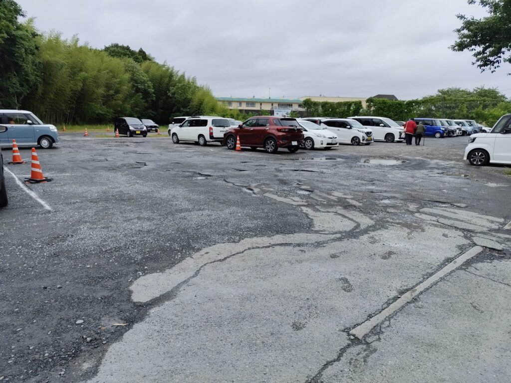 正栄デリシィ駐車場