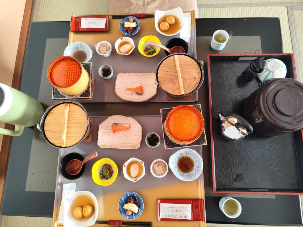 美松館の朝食